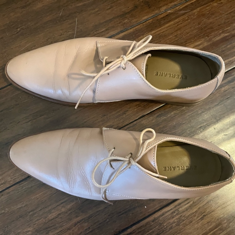 Everlane cream oxfords